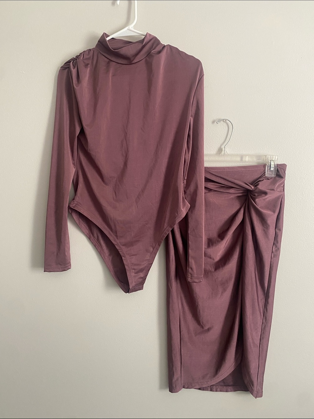 SHEIN Mauve Long Sleeve Mock Neck Bodysuit & Twist Midi Skirt Set